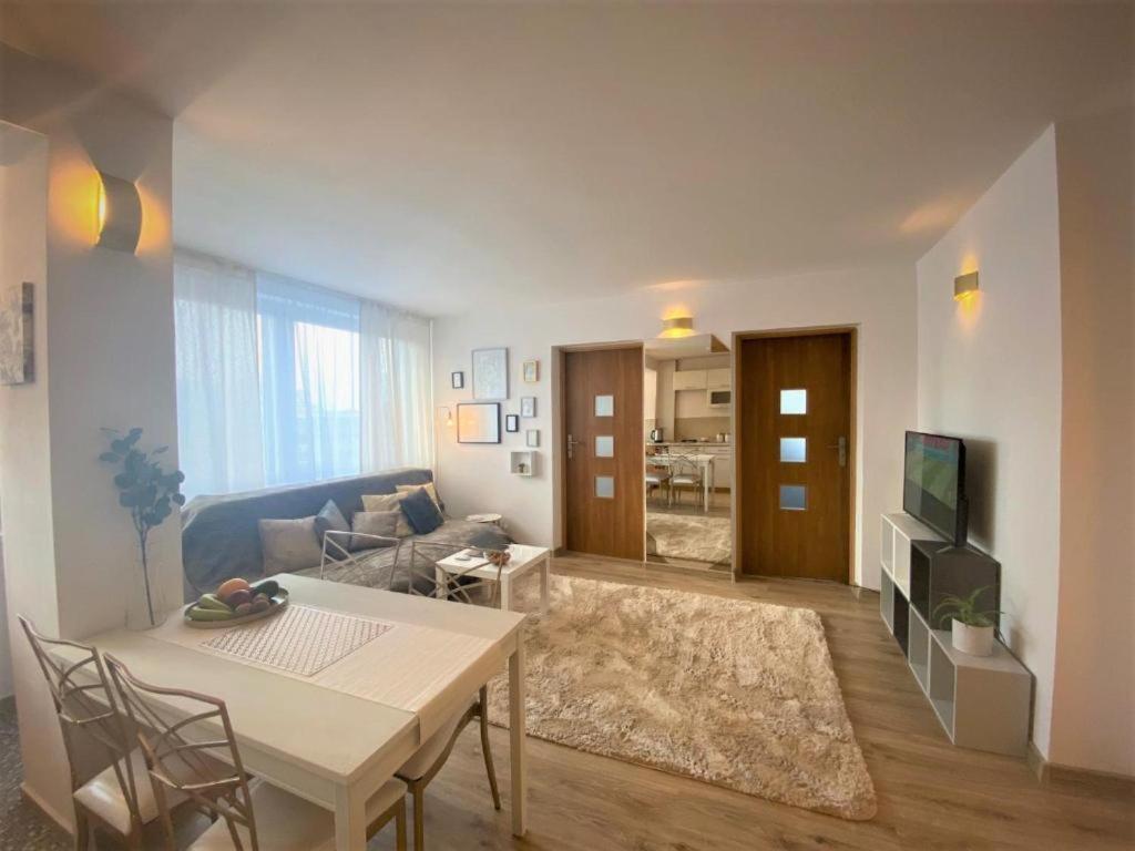 Vicky - New Apartment Centrum Srodmiescie Warsaw Luaran gambar